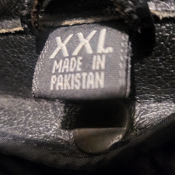 Black Leather Motorcycle Racing Jacket - Picture 6 of 8